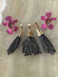 black kyanite pendant