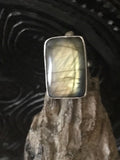 Labradorite_crystal_rectangular_ring