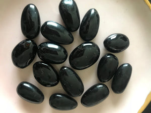 Black Tourmaline – An Empath’s Best Friend