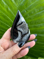 black agate druzy crystal flame - 10-3