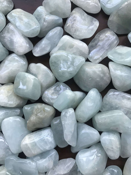 aquamarine crystal tumble